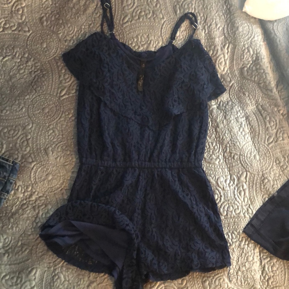 Jessica Simpson Romper size M